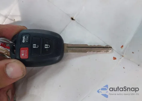 2015 Toyota Corolla S Plus из США, поврежденный, VIN 2T1BURHE6FC250407